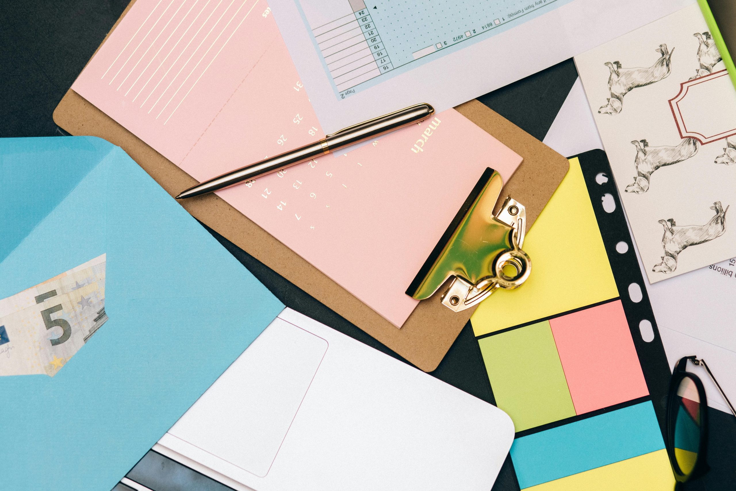 Chart comparing features of top-rated tax planning courses