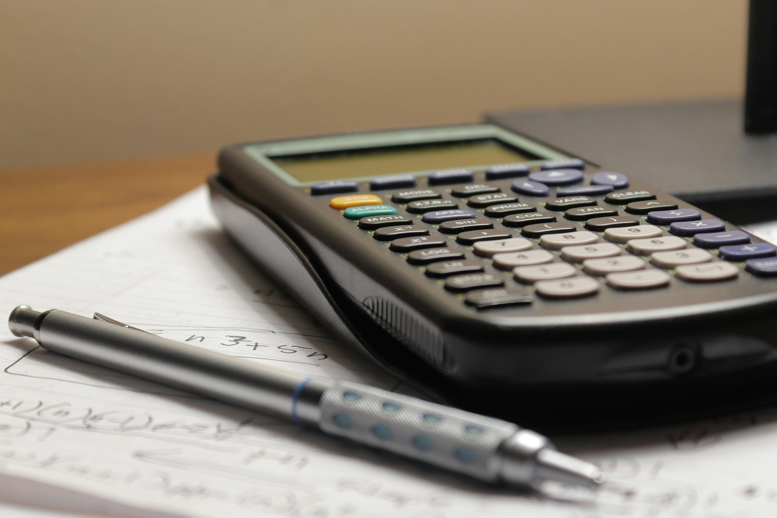 Flowchart breaking down enrollment, topic coverage, and assessment phases of top-rated tax planning courses
